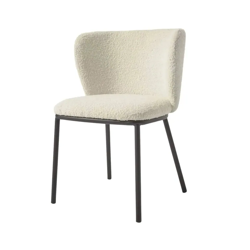 Chaise japandi Dag en bouclette écrue et métal noir