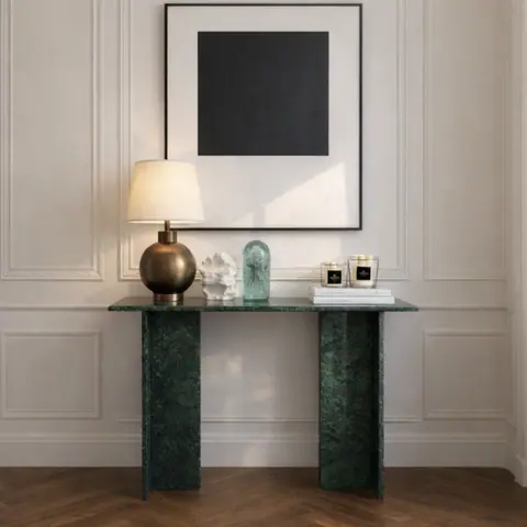 Console japandi Kaede en marbre vert Guatemala, piètement en T