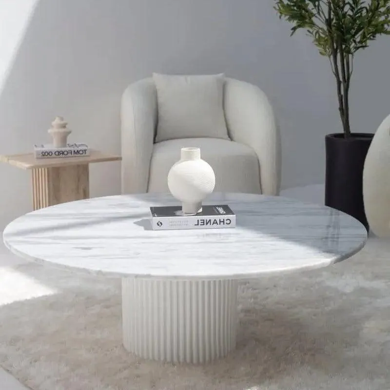 Table basse japandi ronde Koto en marbre blanc