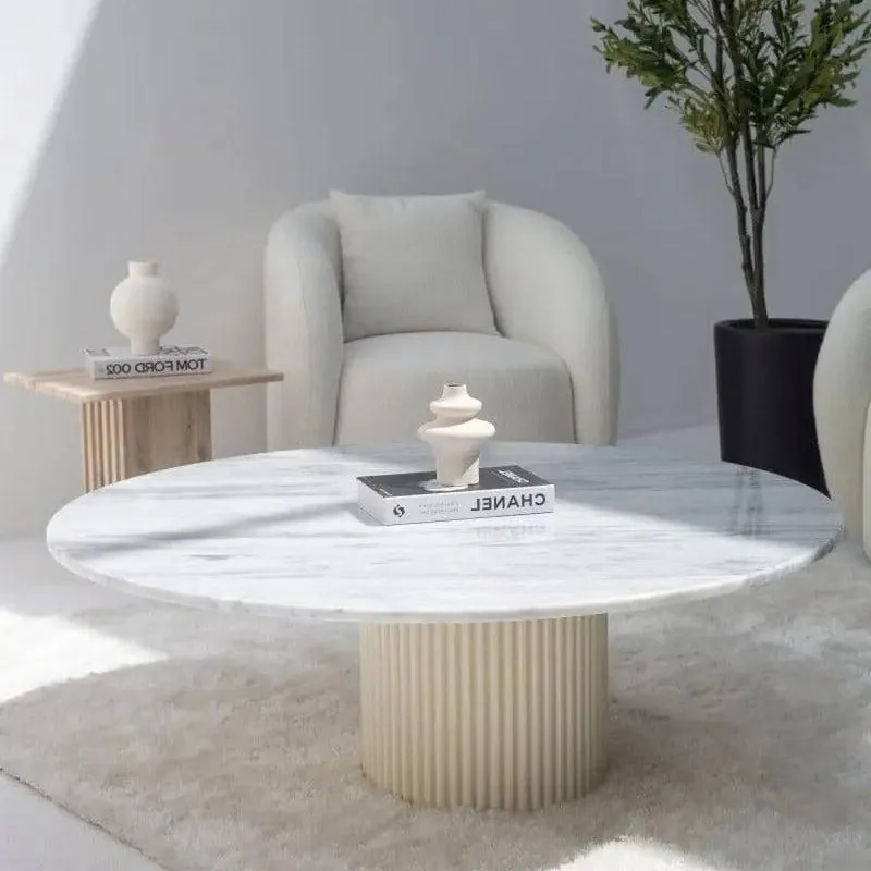 Table basse japandi ronde Koto en marbre blanc, vue 3