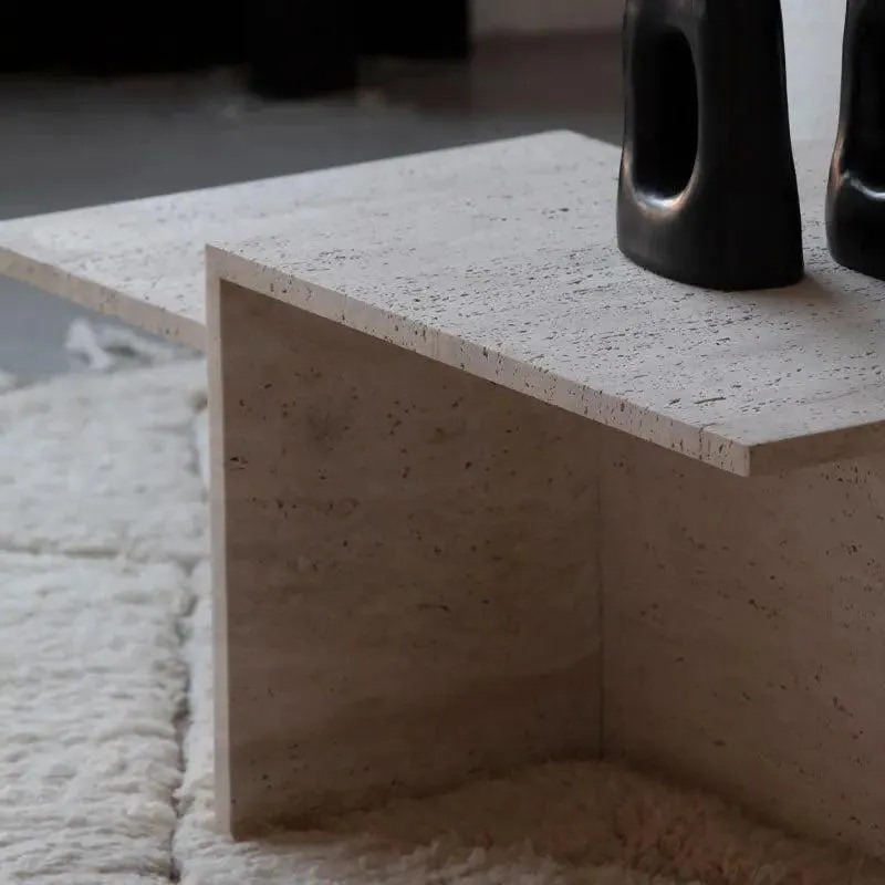 Table basse japandi Sora en travertin à double plateau, vue 3