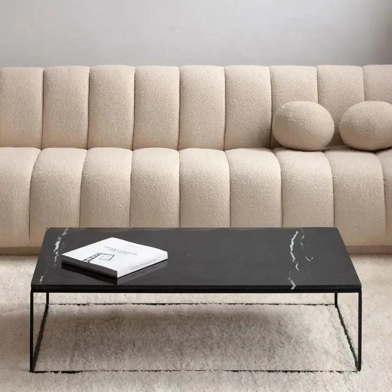 Table basse japandi Wabisabi rectangulaire, marbre et métal noir, vue 7
