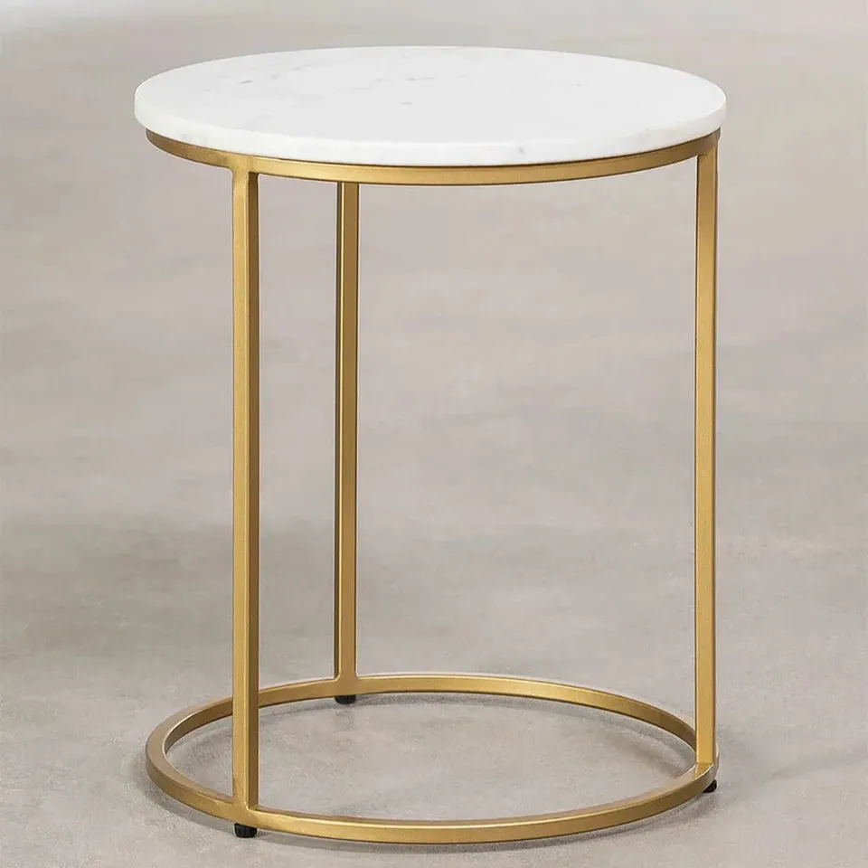 Table d’appoint japandi Hoshi en marbre blanc et métal doré, vue 2