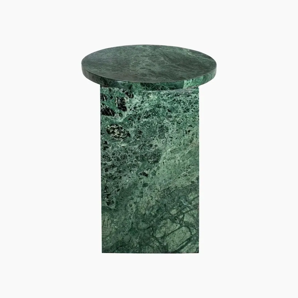 Table d’appoint japandi Koe en marbre vert, pied en Z, vue 2