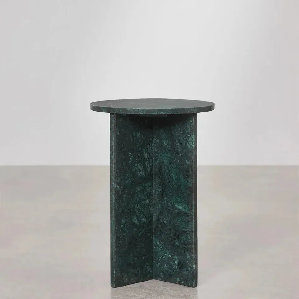 Table de chevet japandi ronde Niwa en marbre vert Guatemala, vue 3